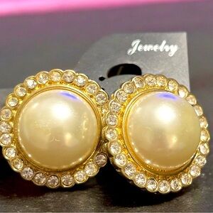 Costume Pearl Earrings